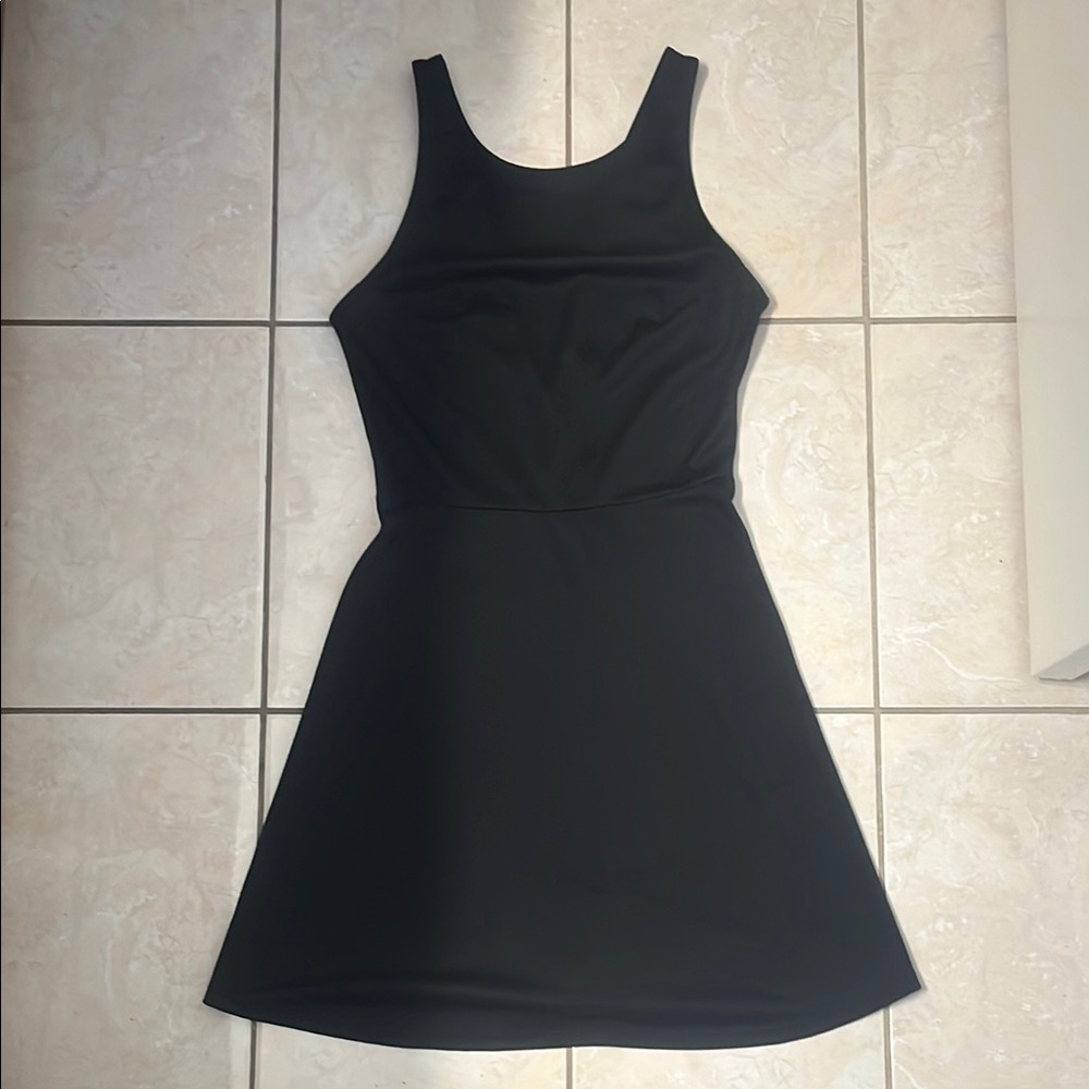 Elegant Black Sleeveless Dress